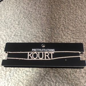 PRETTY little thing choker